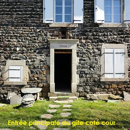 Prázdninový dům Maison De Charme En Campagne A Avec Jardin