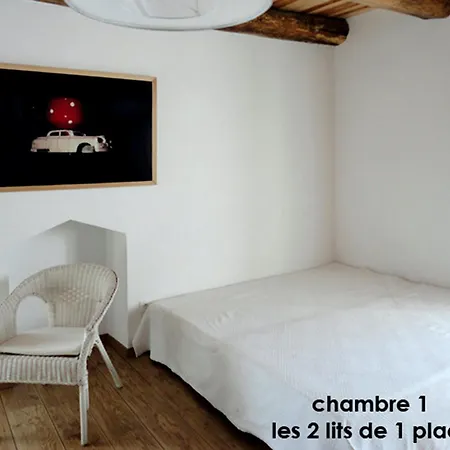 펜션 Maison De Charme En Campagne A Avec Jardin Arlempdes