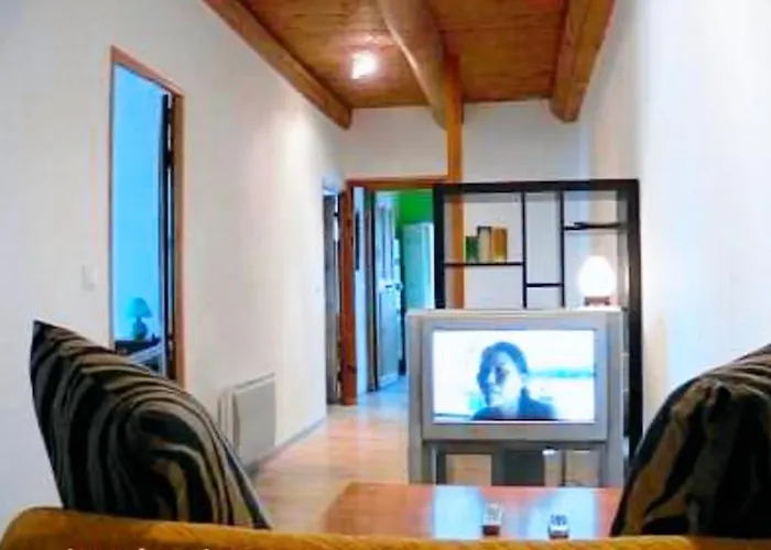 Maison De Charme En Campagne A Avec Jardin *