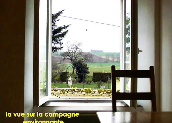 Maison De Charme En Campagne A Avec Jardin Dom wakacyjny Arlempdes